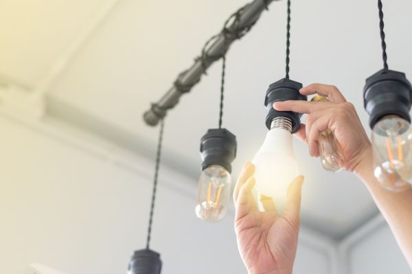 Light Bulb Changing Service in Chattanooga