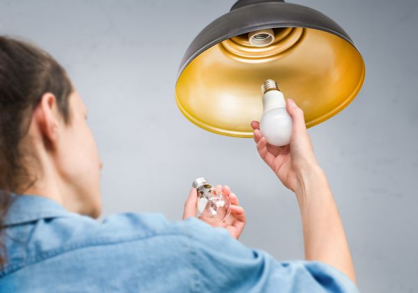 Light Bulb Replacement in Chattanooga