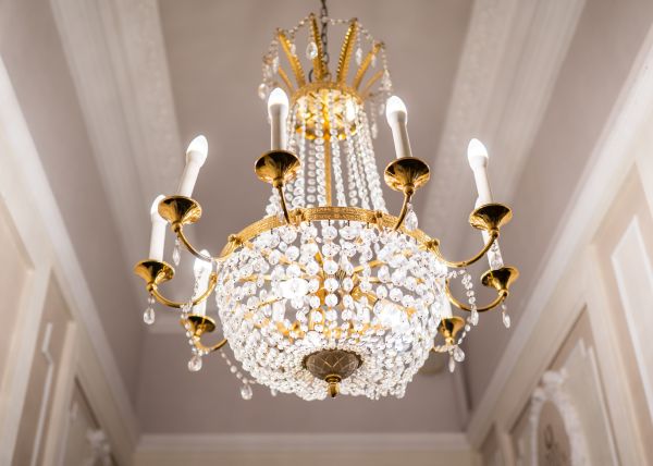 Chandelier Light Replacement in Chattanooga