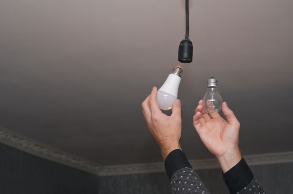 Light Bulbs Replacement in Chattanooga