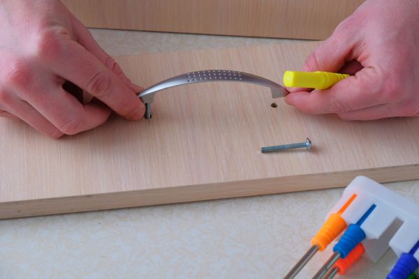 Drawer Handle Installation in Chattanooga